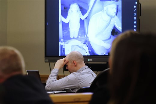 Texas FedEx driver pleads guilty to kidnapping, strangling 7-year-old girl