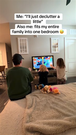 Still thriving 😉 You don’t need the stuff. | bedroom