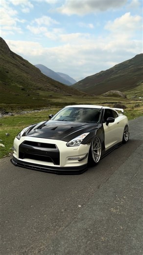 The Allure of the Nissan GT-R R35 This Summer