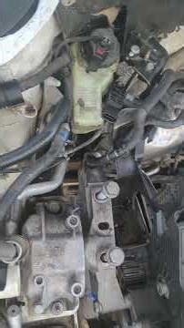 VW Jetta removing engine mounting #cars #automobile #volkswagenjetta #mechanic #jettatdi