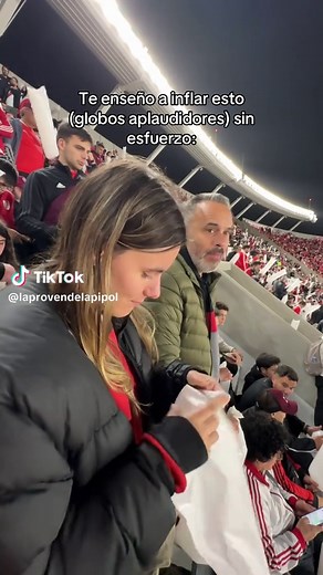 Descubrí el método para inflar globos aplaudidores sin esfuerzo