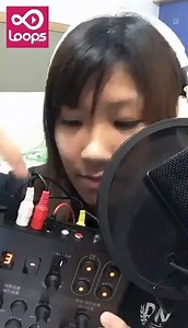 Here's Noelle Mikazuki using our yet-to-be released Sound Blaster K3 for live broadcast! Check out her stream where she sings song requests live on Loops Live SG (http://www.loopslive.com/download)! #SoundBlasterK3 #LoopsLiveSG #BeDiscovered | Creative Labs