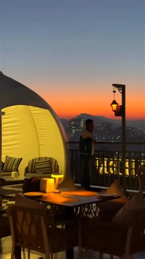 Hbj👑| Udaipur | Travel | Food | lifestyle on Instagram: "First time in udaipur Private igloo pods😍 Sunsets hit different when your table comes with a view 🌅✨ premium vibes, cozy indoor & outdoor seating, and food that actually delivers 🤌 Perfect spot for date nights, celebrations, or just escaping the noise of the city. 📍 Near Bhuvana Circle, Udaipur 🚗 5 mins from Celebration Mall & Urban Square Mall Follow @whoishussain04 for more hidden cafés, luxury spots & Udaipur experiences 🔥 #Udaip