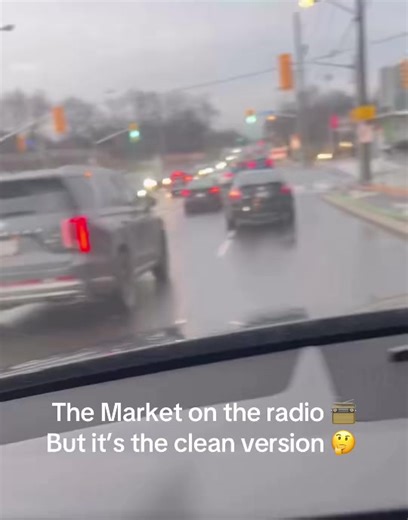 Finally a clean version!!! Running up the markettttt #themarket #radio #torontorap #canada