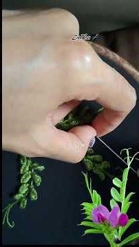 Easy embroidery common vetch plant#challenge16 73/100