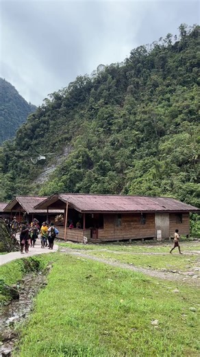 Coper Senyumm Telah Tiba di Pedalaman Papua