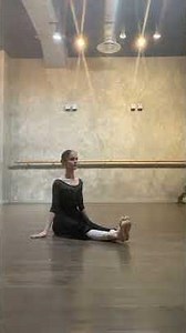 Ballet Feet Strengthening ✨🤗 like, follow & share for part 2! #thinkingdance #empoweredbyballet