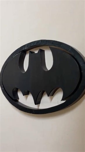Batman logo 🦇