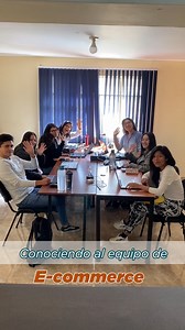 Conociendo al equipo de E-Commerce, todos los días haciendo lo posible para que recibas el mejor servicio💻🐰 Síguenos para mas contenido y visítanos en nuestra tienda virtual😉 Realizamos envíos gratuitos a toda Bolivia✈️🇧🇴 | Quick Experience