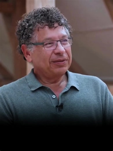 Descoperă-te cu Dr. Menis Yousry la București