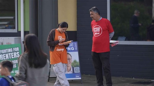 AEC reports over half a million people voted on first day of pre-polling