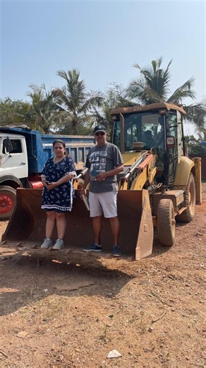 La Marivel Colony, Dona Paula senior citizens and residents were harrased by CCP and Police in their own open space property. Residents asked CCP for site inspection and to check for all illegal activities in the open space, but they didn’t get any reply, and then the contractor came with the Police and started doing the work without any order and the order was not handed over to the residence as open space belongs to them. This is goondagiri. #goa #Donapaula #savegoa #voiceup #teamwork | Cecill