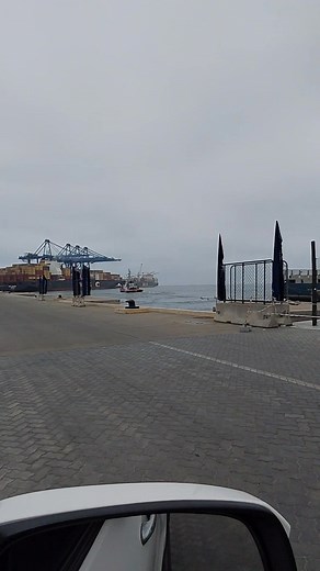 Conducting a bollard pull test.. | Jerome Romeboss