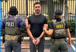 Eske #Donkato Se Zanmi #Dimitrivorbe Ou Byen Ou Se #Tchoul #Dimitri? An Nou Tande #Kòman #DonKato Reponn #yvenert #RSF Kesyon Sa. | Aristene Posnel