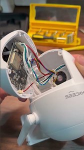 I've long wondered what the inside of the VSIM free internet security camera looks like.