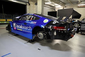 Crashed car set for 12 Hour after midnight repairs | Supercars