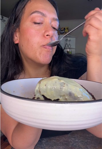 Burnt sugar steam pudding #steampudding #burntsugarsteampudding #maraekai #nzfood #pudding #classicpudding #māorikai