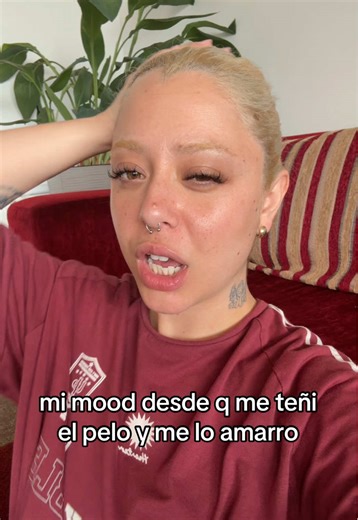 Learn to Talk Like a Khaleesi with Stunning Hair Color