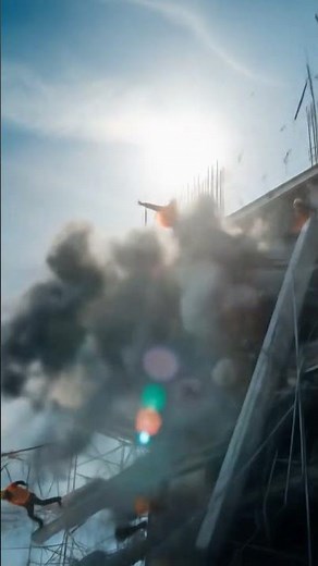 SHOCKING Scaffolding Collapse Caught on Camera | Construction Accident & Workplace Safety PSA 2025