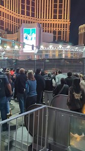 The escalator trick still works 🎥 JT Cruz #lasvegas #f1 #formula1 | Las Vegas Locally