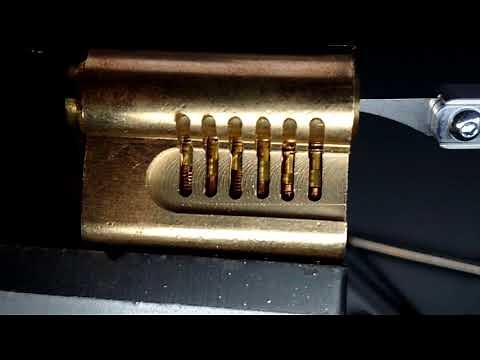 How Do Lock Picking Guns Work?