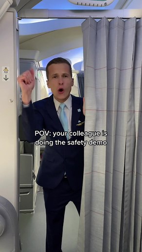 We love a supportive bestie😌💙 #flynorse