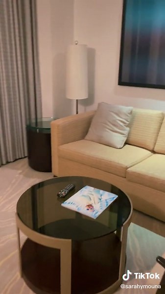 Fontainebleau Miami Beach Hotel Review: Luxury Resort Experience