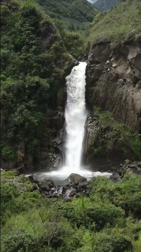 Most Beautiful Waterfalls in the World | Breathtaking Nature Wonders