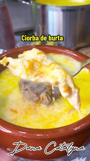 Ciorba de burtă: Rețeta tradițională românească