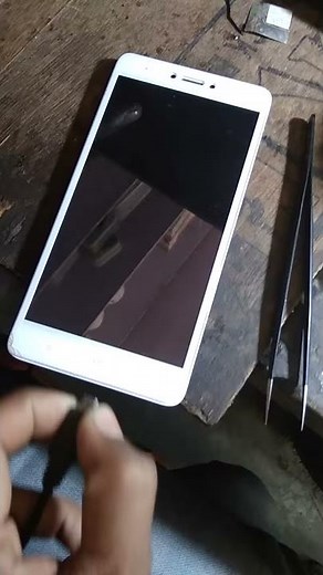 My Redmi Note 4 Is dead only blinking Red light Not working Any thing Plz Help me