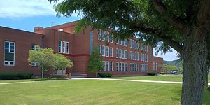 Student in custody after lockdown at Covington Middle School