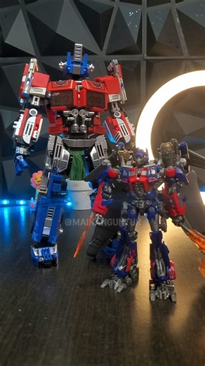 lego transformer optimus prime ini bisa jadi mobil dan robot loh !! 😱🤩 #blokees #lego