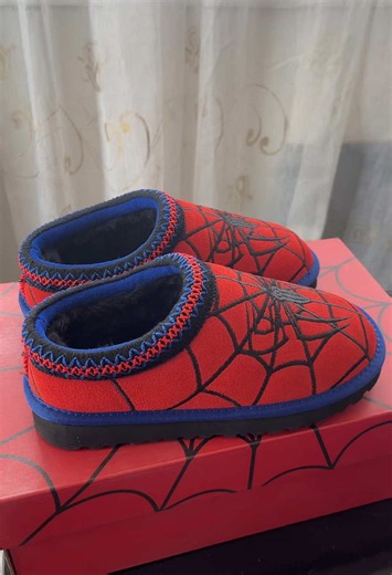 Spider Uggs Unboxing: Ethereal Collab Review