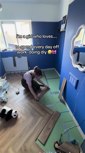 Just a “girl” that loves anything diy! I spend every day off work decorating something in my house and I love it! If you also love anything home decor/diy follow along! #justagirl #girlswhodiy #womenwhodiy #diymum #diyflooring