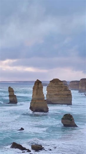 Follow for the full Great Ocean Road vibe 🤙 📍 Great Ocean Road, VIC Our fave spots along the way: 🐨 Kennett River for koala spotting in the wild 🌊 Gibson Steps for epic ocean views right at your feet 🍃 Great Otway National Park for ancient forests and waterfalls We’ve driven this route loads since 2020 and it never gets old. Perfect mix of chill beaches and rugged Aussie nature. Planning your trip? We’ve got a detailed itinerary waiting for you. Just hit the link below to grab it! Tell us y