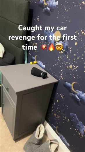 Caught my car reving for the first time! #subscribe #funny #automobile #cars #supercars #hypercar