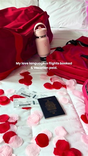 Valentine’s Day countdown is on ❤️💋🔥#tminus2days #valentinesday #iloveyou Le décompte pour la Saint-Valentin a commencé ❤️💋🔥 @hellyhansen @eastpak @hydroflask