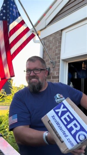 What’s in the box?! Does it matter? 🇺🇸✨ xeroproducts.com/freedom #nothingmatters #windowcleaner #teamxero @XERO Products