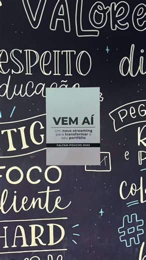 PlayHub on Instagram: "📢 Tem estreia vindo aí! 📢 Algum palpite de qual é o novo aplicativo de streaming que o seu provedor vai poder agregar? Seja o primeiro a descobrir essa vantagem! Clique no link da bio e fale com o time comercial da PlayHub! 📲 #playhub #sva #streaming #provedoresdeinternet"
