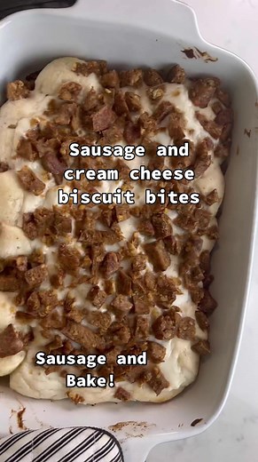 Delicious Sausage and Cream Cheese Biscuit Bites Recipe