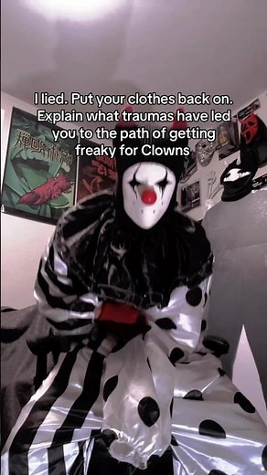 This CLOWN lied #clowns #clown #clowncosplay #clowncore