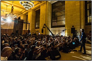 Paul McCartney | News | Watch: Paul live at Grand Central Station, New York