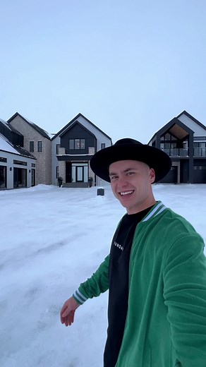 Luxury Custom Built Home Tour in Calgary, Alberta! 🏠🇨🇦