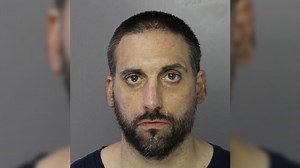 Man writes break-up note before setting house on fire with someone inside: police