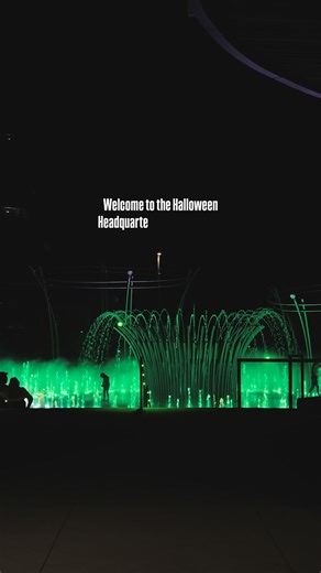 Welcome to the Halloween Headquarters of the Midwest 👻 It’s time to get GOOSEBUMPS IN COLUMBUS! Did you know Columbus is the hometown of legendary Goosebumps author R.L. Stine, has an annual witch paddle down the Scioto River and hosts the nation’s most elaborate costume party each year during HighBall Halloween? Yes, Columbus! This year, Columbus is celebrating Stine and his latest Goosebumps book with a special author talk at Columbus Metropolitan Library on Oct. 23, dozens of spine-tingling 