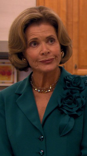 Michael Bluth is the human embodiment of the 😐 emoji 📺 Arrested Development on Netflix | Netflix Is A Joke