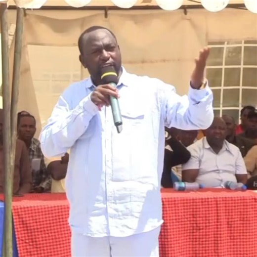 Is Kalonzo Musyoka the Enemy Number One of Machakos? Mavoko MP Patrick Makau has sharply blamed his party leader Kalonzo Musyoka for what he terms a costly political decision ahead of the 2022 elections. Makau alleges that Kalonzo prevailed upon him to step down in favor of Wavinya Ndeti, a move he now describes as a deliberate mistake. According to Makau, had this decision not been made, Machakos County would today be far ahead in terms of development. The remarks point to growing internal tens