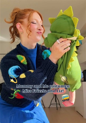 Ms. Frizzle Costume Ideas: Mommy and Me Magic School Bus Outfits