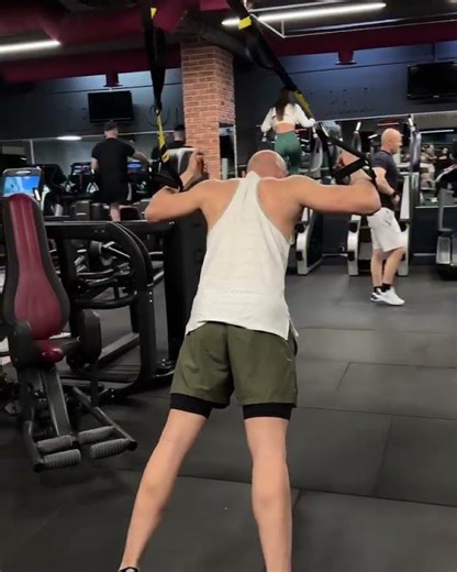 3️⃣ TRX Forearm Plank (modified)