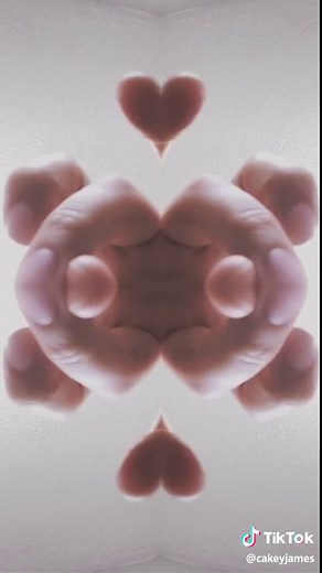 Explore the Beauty of Kaleidoscope Art